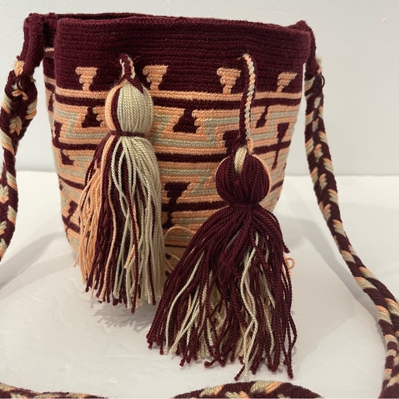 Small Wayuu crotchet crossbody bag - Picture 10 of 15